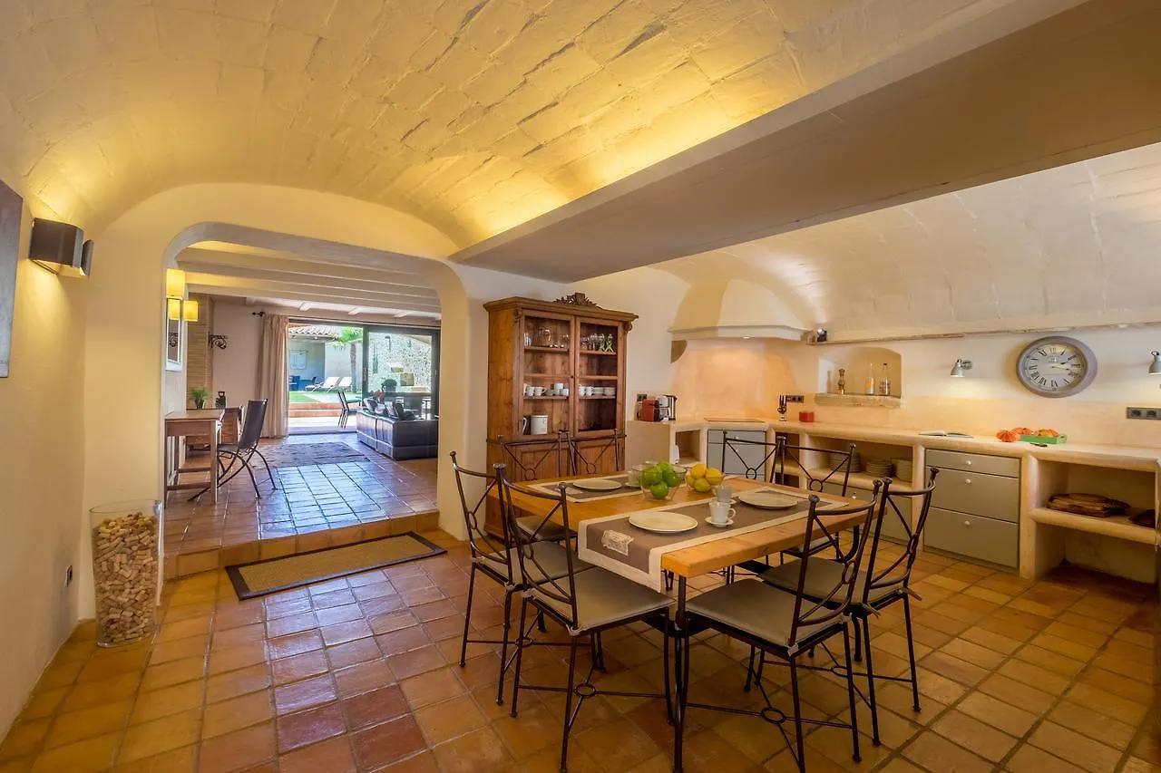 Holiday home Can Caranta Pals